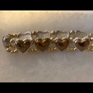 Estate heart stretch bracelet silver/gold colored